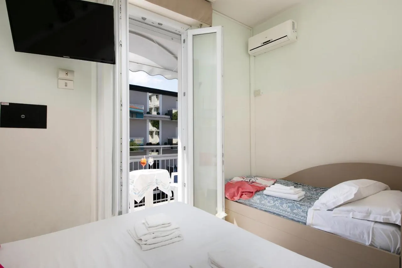 B&B Villa Madana Rimini 2*,  Italy